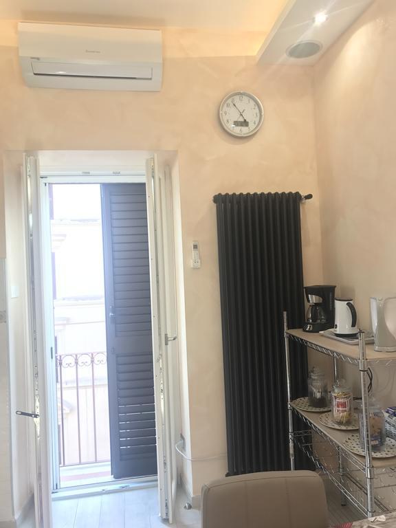 Spartacus Inn Apartment Roma Exterior foto